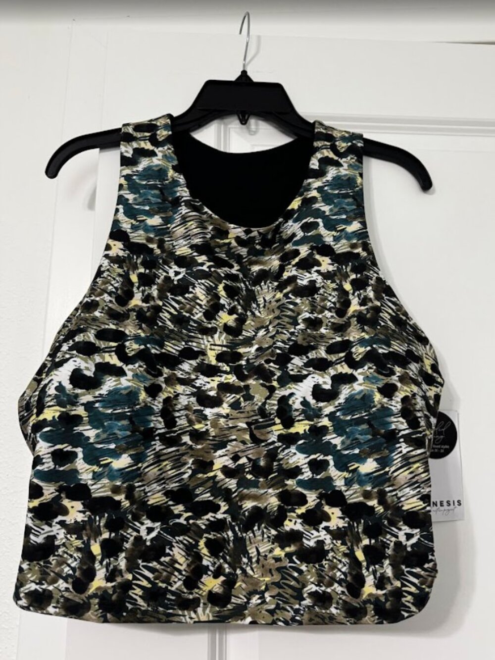 NWT Kinesis Active Tank Top 1X Shelf Bra Stretch Athletic Animal Print